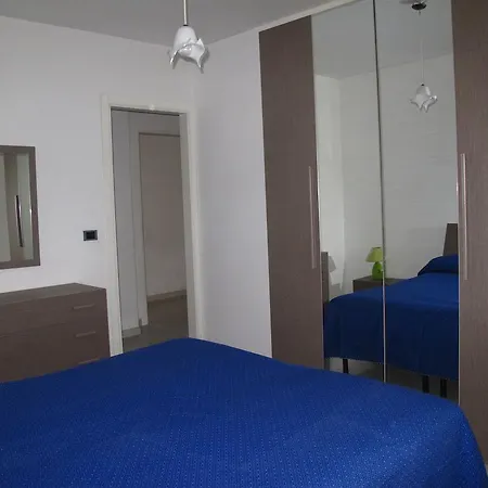Vacanza Facile - Via Pioppi Apartmán *